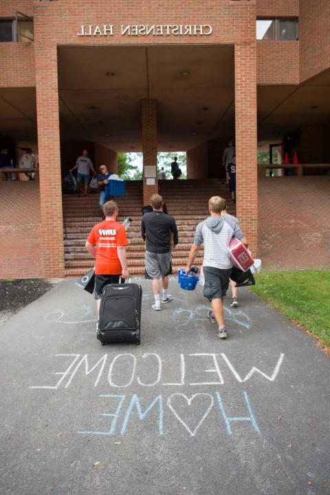 students entering christensen hall