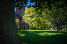 Students walk outside of Thompson Hall